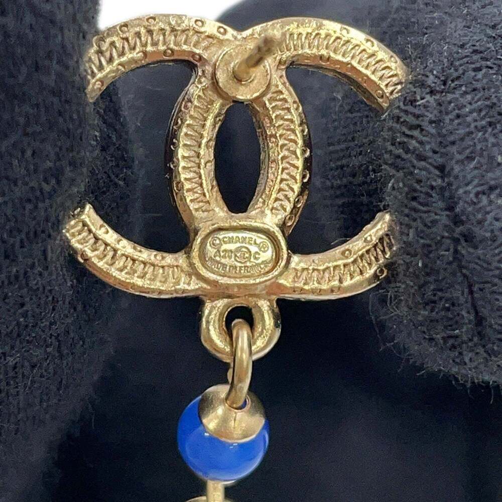 CHANEL Authentic Gold Pearl Logo Earrings - Picture 8 of 8